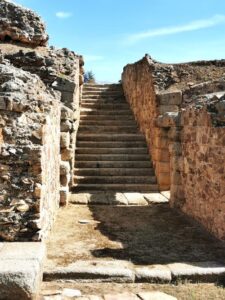 Looking back up the steps from within the Roman Ruins of the amphitheatre, Mérida
