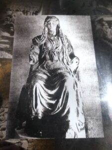 Photo from the early days of archiological excavation in the museum in the temple complex Mérida