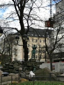 A first day look at Bergen through the early spring trees