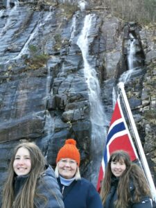 Dionee, Francesca and Matilda by the waterfall at Mo