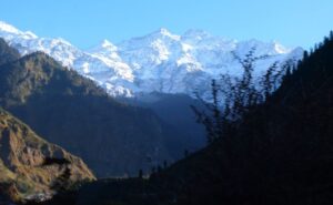 Bandarpunch mountain behind Yamunotri