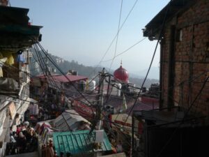 The busy Lakkar Bazaar