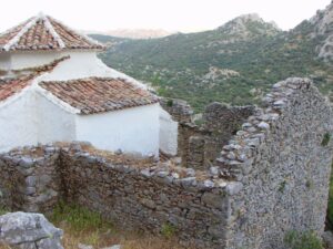 Across the Manga de Villaluenga valley from Ermita Del Calvario