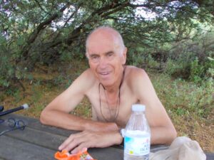 Manfred at the picnic table close to the Dolmen del Gigante