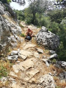 Manfred on the rocky path to Ojo del Moro