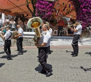 Some of the accompanying band to the San Antonio de Padua parade in El Bosque