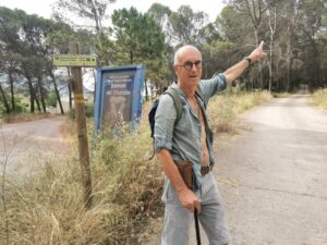 The road towards the Dolmen del Gigante El Gastor