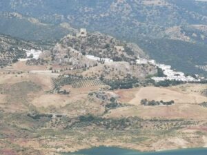 Zahara de la Sierra and the castle on the hill on the morning we left El Tajo