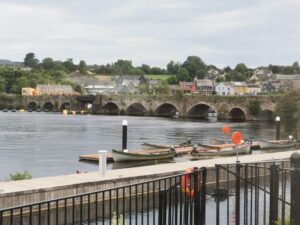 The ancient bridge between Killaloe and Ballina