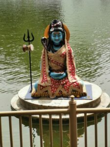 A Shiva statue at the Durgiana Temple