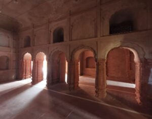 Light plays through the archways in the Ramgarhia Bunga, Golden Temple