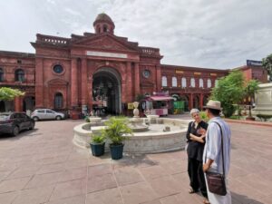 Our guide talking with Shoba near the Amritsar Town Hall and the Partition Museum
