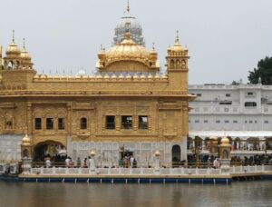 Sri Harmandir Sahib Golden Temple on the Amrit Sarovar lake