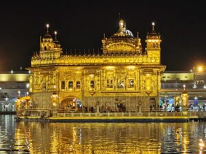 The Golden Temple in the morning before the ceremony
