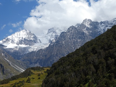 Smythe and friends came over this high mountain pass at the head of the VOF - Himalayas, India