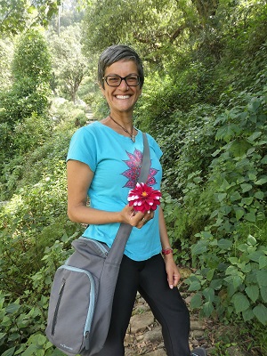 Shoba with a flower for Babaji on the way to the cave