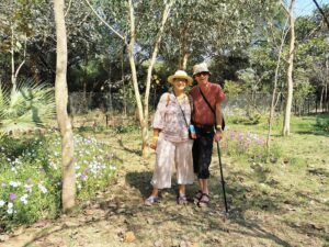 Manfred and myself enjoying the Ayuervedic Gardens at Sanjay Van Park near KIBI