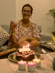Tea and cake with Nilza and friends