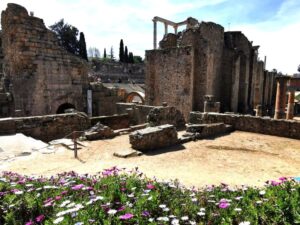 Looking over the flower beds to the Roman Theatre, Mérida