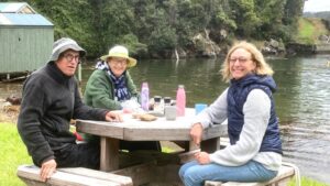 Lunch at Leask Bay