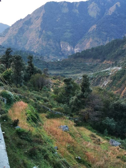 From the hotel at Syana Chatti looking back down the valley
