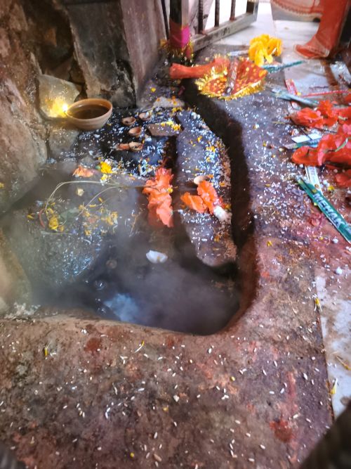 Surya Kund Yamunotri - the boiling water that bubbles up from deep in mother earth