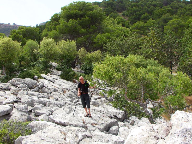 Manfred on rocks near El Burgo Spain