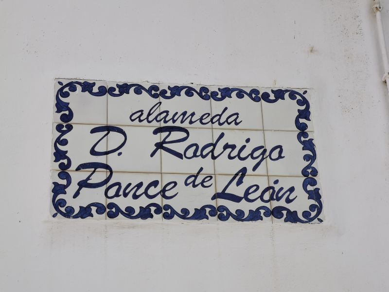 A street sign in Zahara de la Sierra dedicated to a famous historical figure of the region