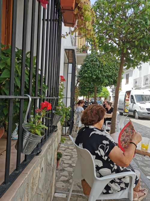 Customers at a restaurante in Zahara de la Sierra