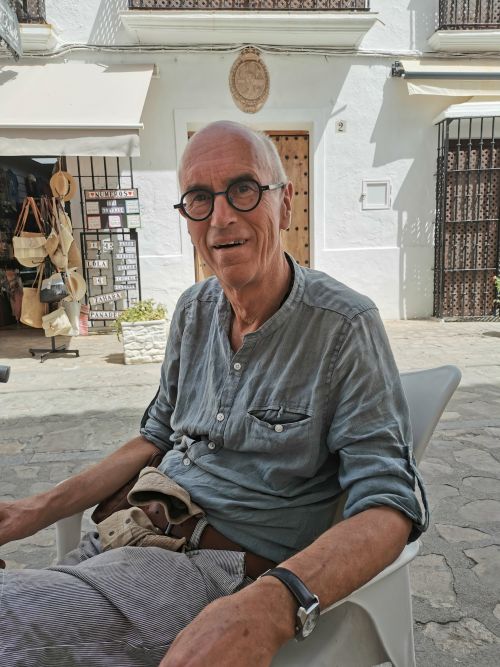 Manfred resting at the restaurant in Zahara de la Sierra