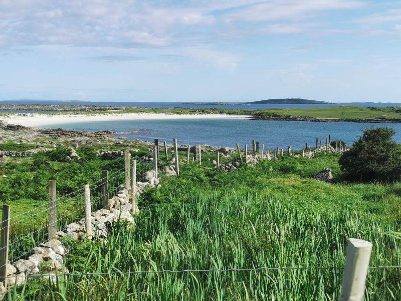 The white sands of Dog's Bay Trá na Feadóige beach near Roundstone